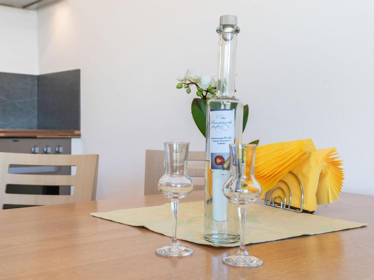 Elegant Apartment In Saalfelden With Balcony Exteriör bild